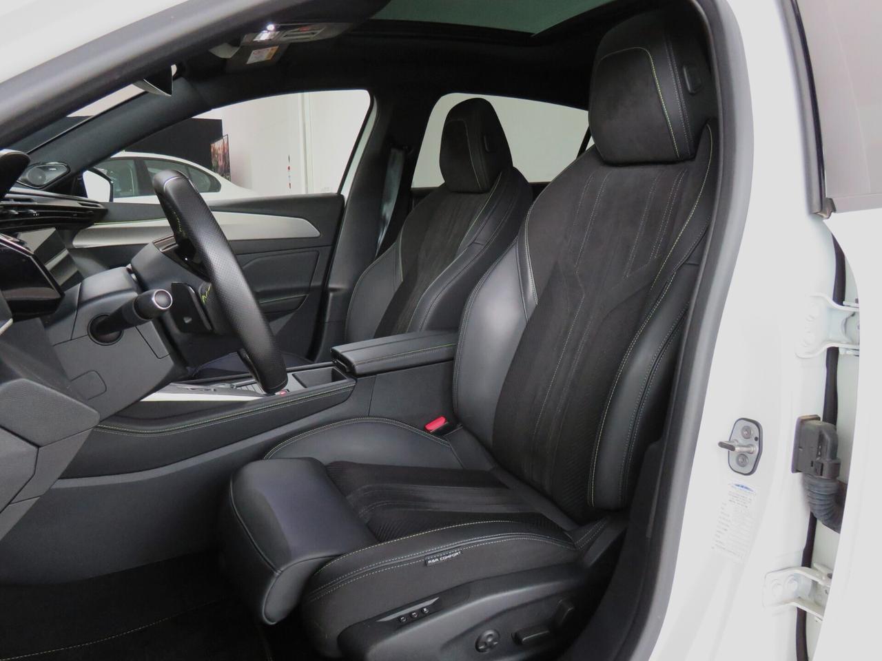 Peugeot 308 PureTech Turbo 130 S&S EAT8 GT Pack