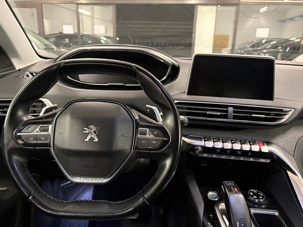 Peugeot 3008 ALLURE BlueHDi 130 EAT8 SPOTICAR