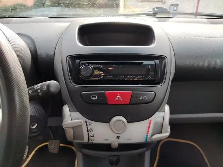 Peugeot 107 1.0 68CV 3p. Desir