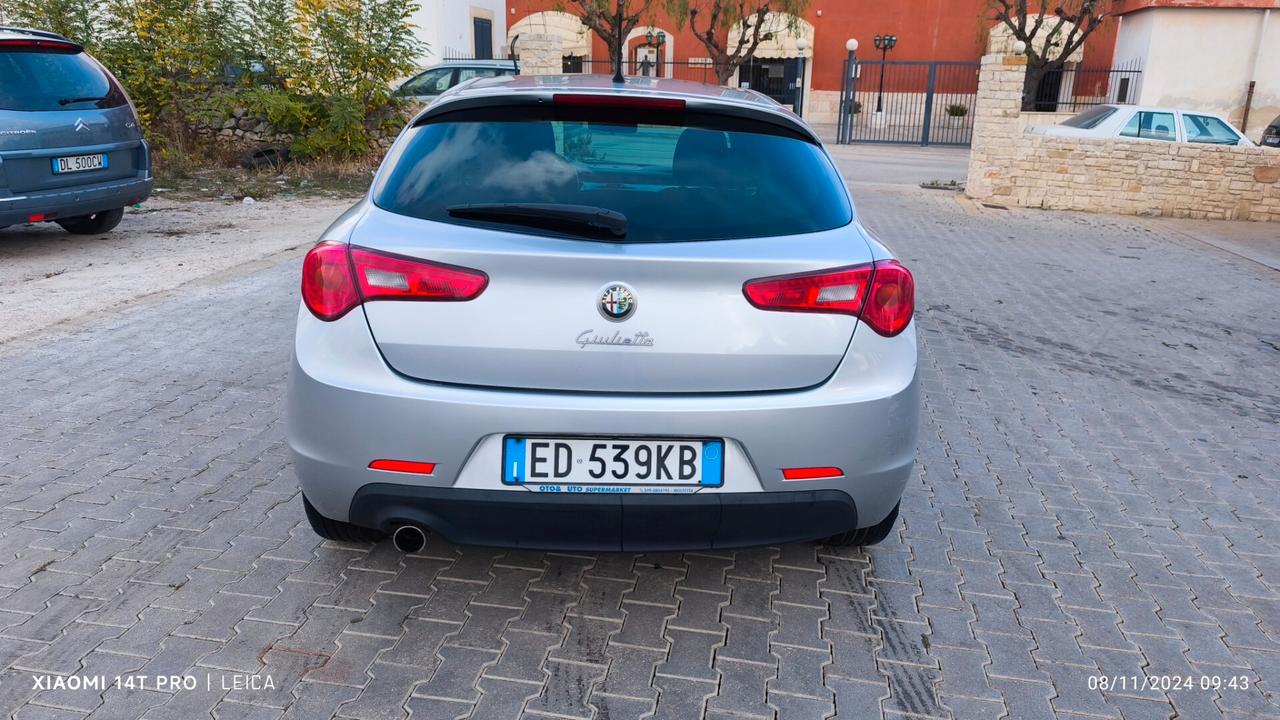 Alfa Romeo Giulietta 1.6 JTDm-2 105 CV Progression