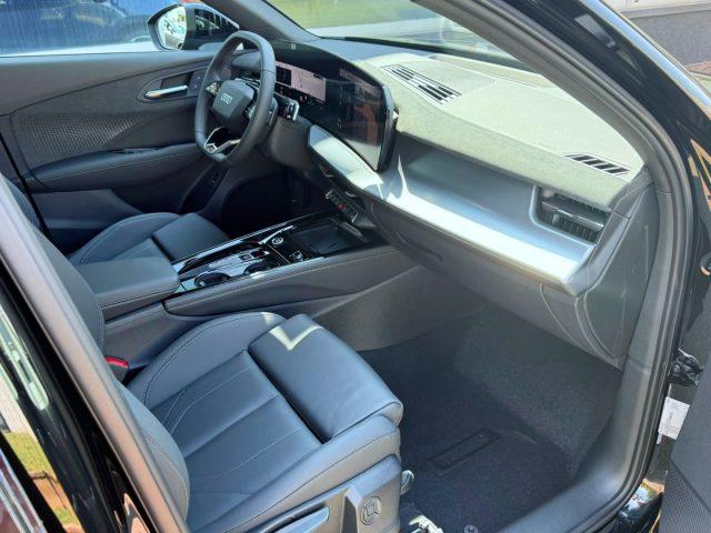 AUDI Q3 SPB TDI 110 kW S tronic S Line edition NAVI - ACC