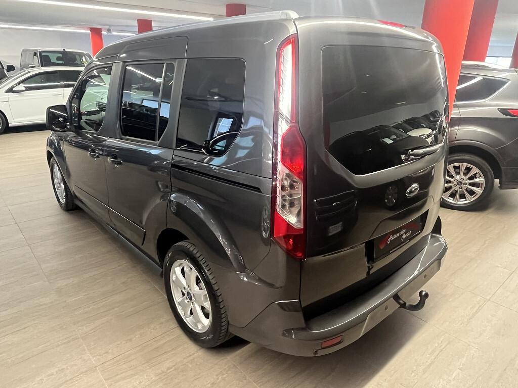 Ford Tourneo Connect 1.5 TDCi Titanium Panorama