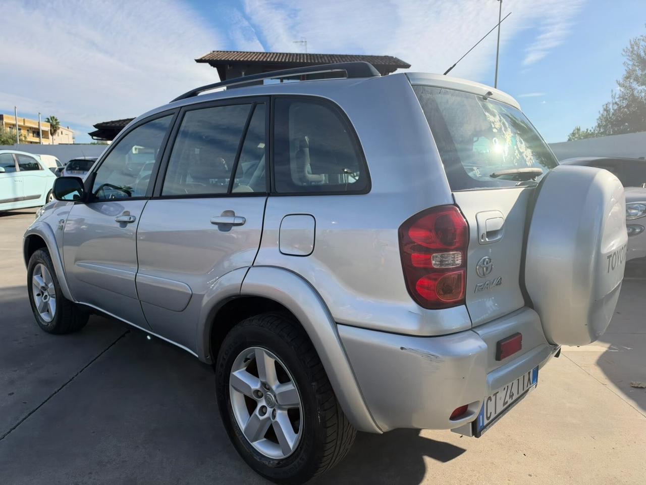 Toyota RAV 4 4x4 5 porte 226.160 Km 2.999 €, a Qualiano 184734769 ...