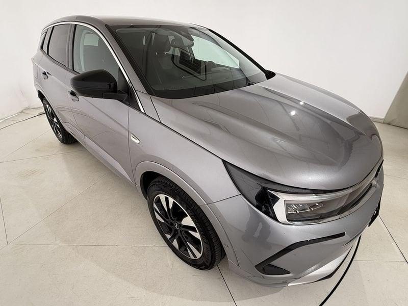 Opel Grandland 1.5 130cv AT8 Business Elegance