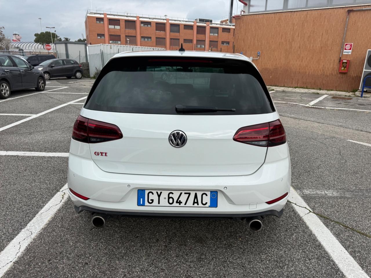 Volkswagen Golf GTI Performance 2.0 245 CV TSI 5p. BMT