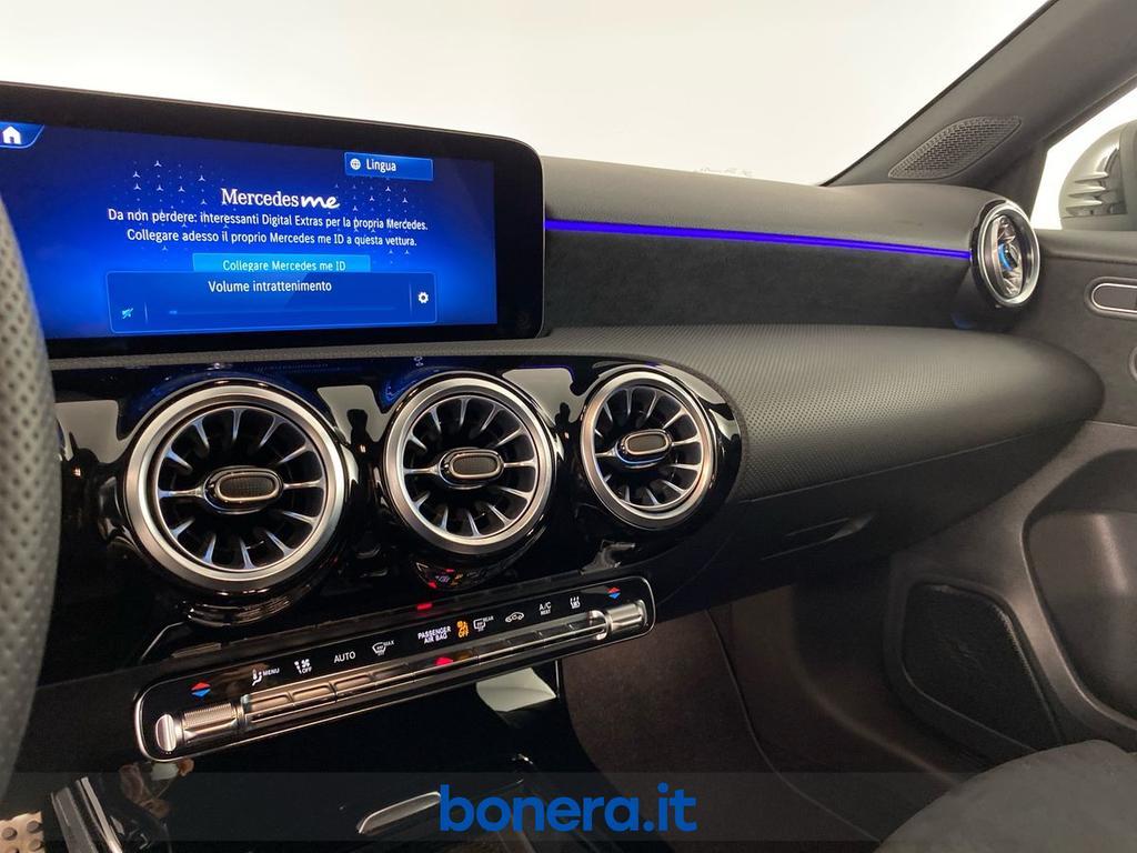 Mercedes Classe A 250 250 e Plug-In-Hybrid Premium Plus AMG Line Speedshift DCT AMG 8G