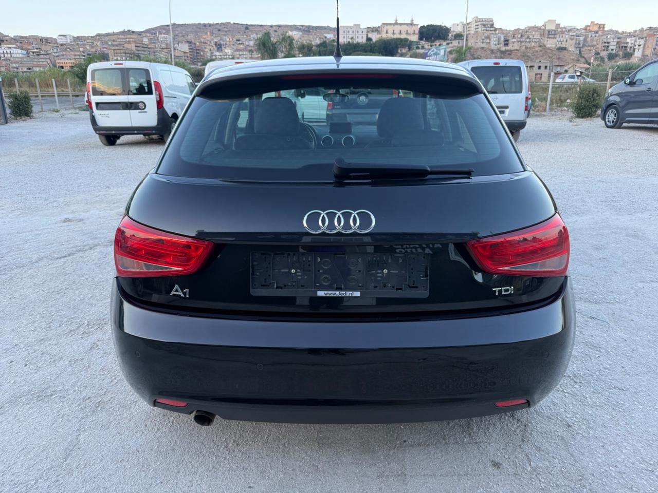 Audi A1 SPB 1.6 TDI 105 cv Ambition 2014