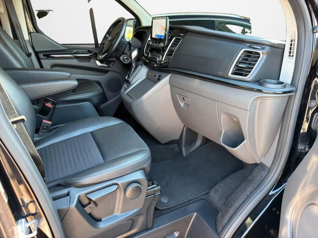 Ford Tourneo Custom 320 2.0 tdci 185cv Sport Iva inclusa