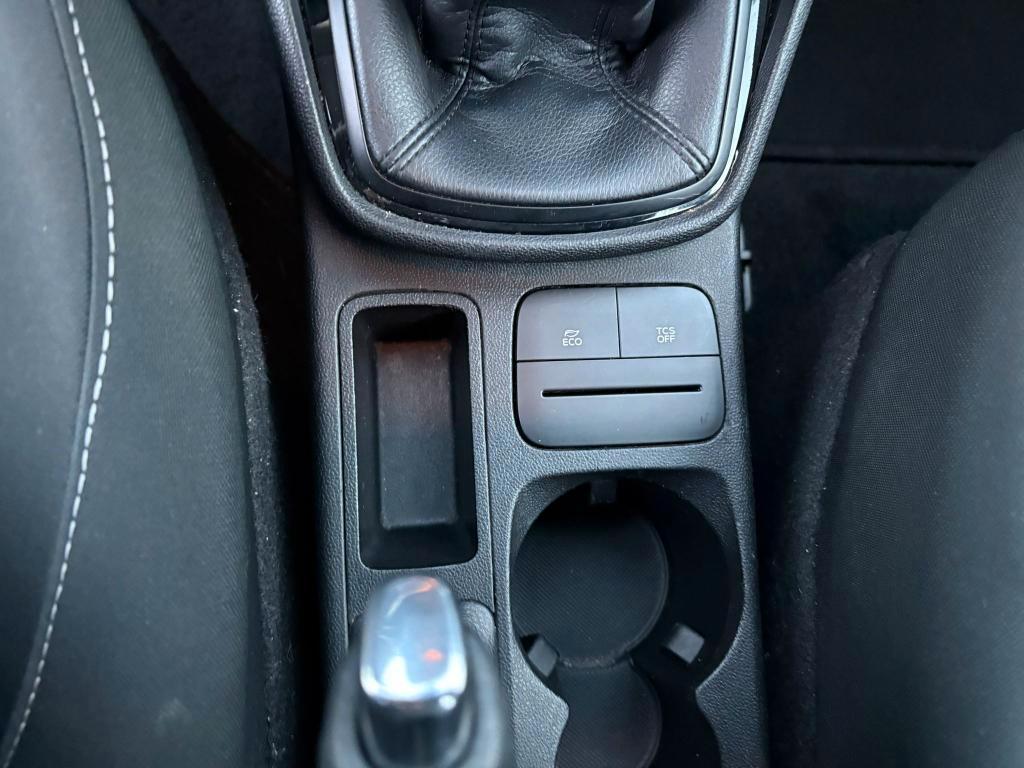 Ford Fiesta 5p 1.1 BENZ/GPL 85 CV ADATTA NEOPATENTATI