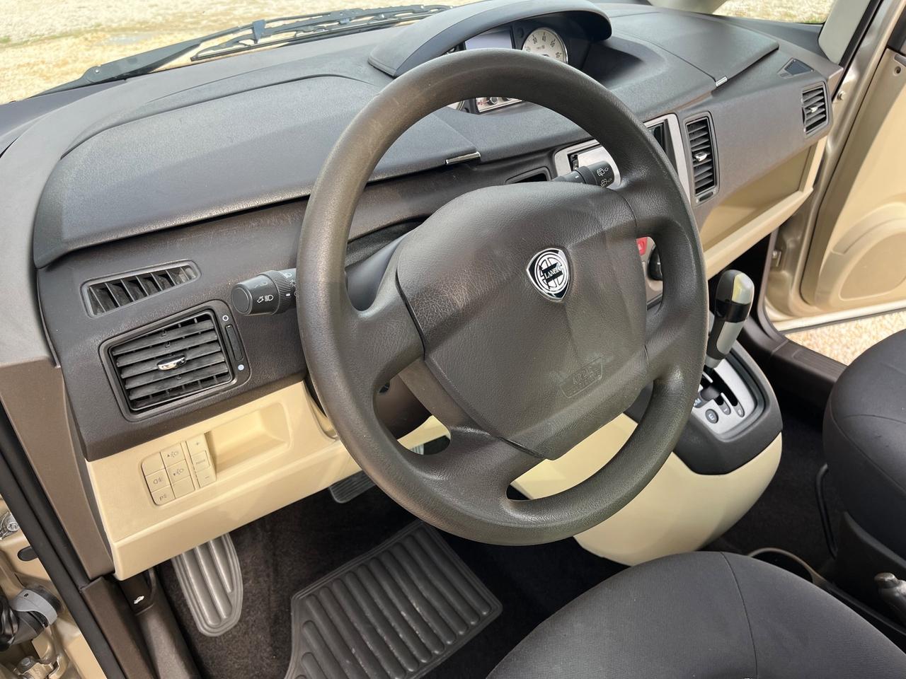 LANCIA MUSA 1.4 AUTOMATICA - METANO