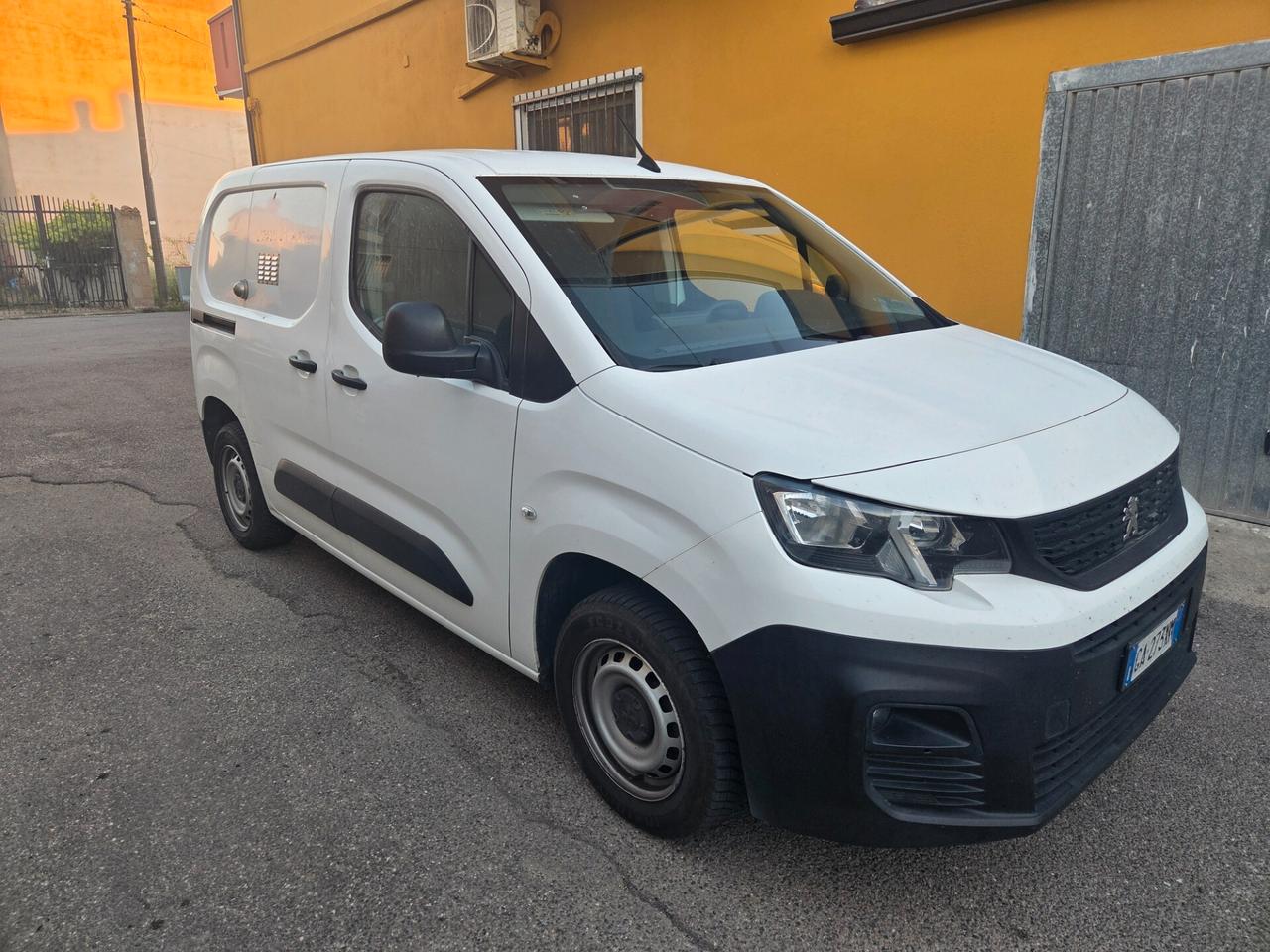 Peugeot Partner BlueHDi 100 PC Furgone Premium