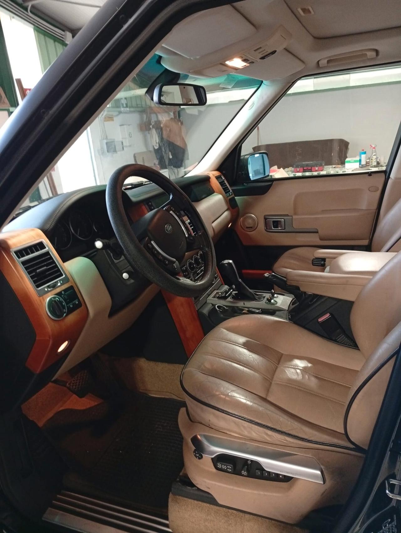 Land Rover Range 3.0 Td6 SE