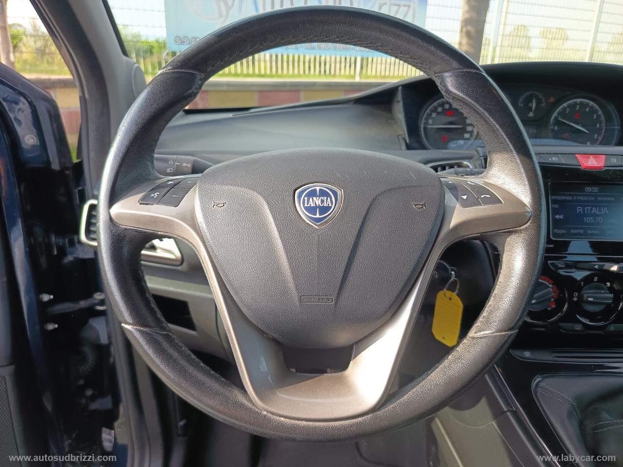 LANCIA Ypsilon 1.2 69 CV 5p. S&S Gold
