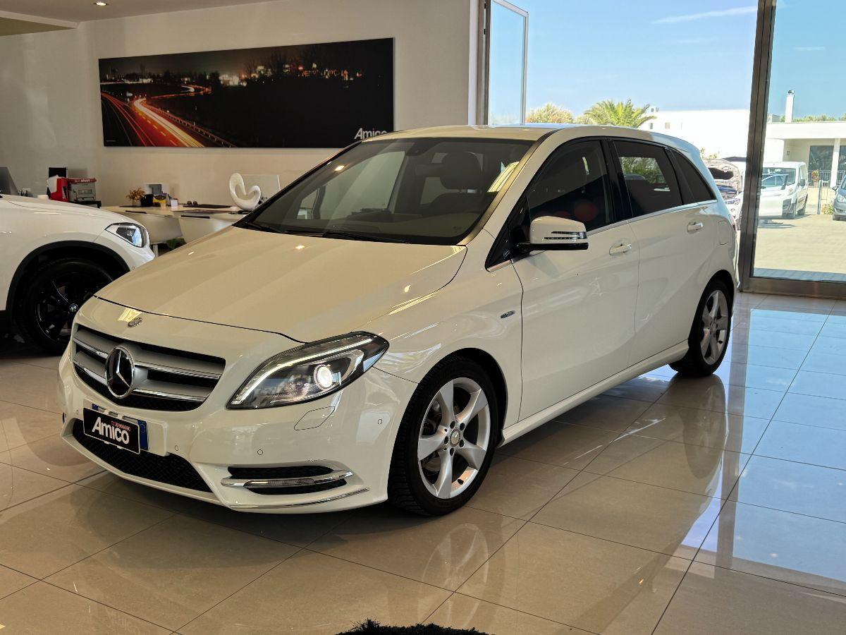 MERCEDES Classe B 200 CDI Premium