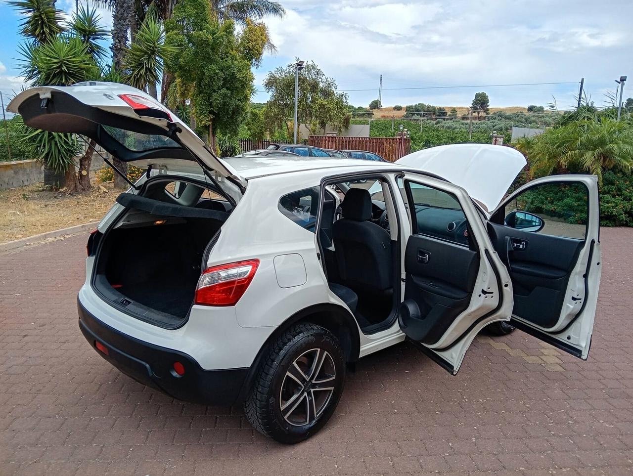 Nissan Qashqai 1.5 dCi DPF Tekna
