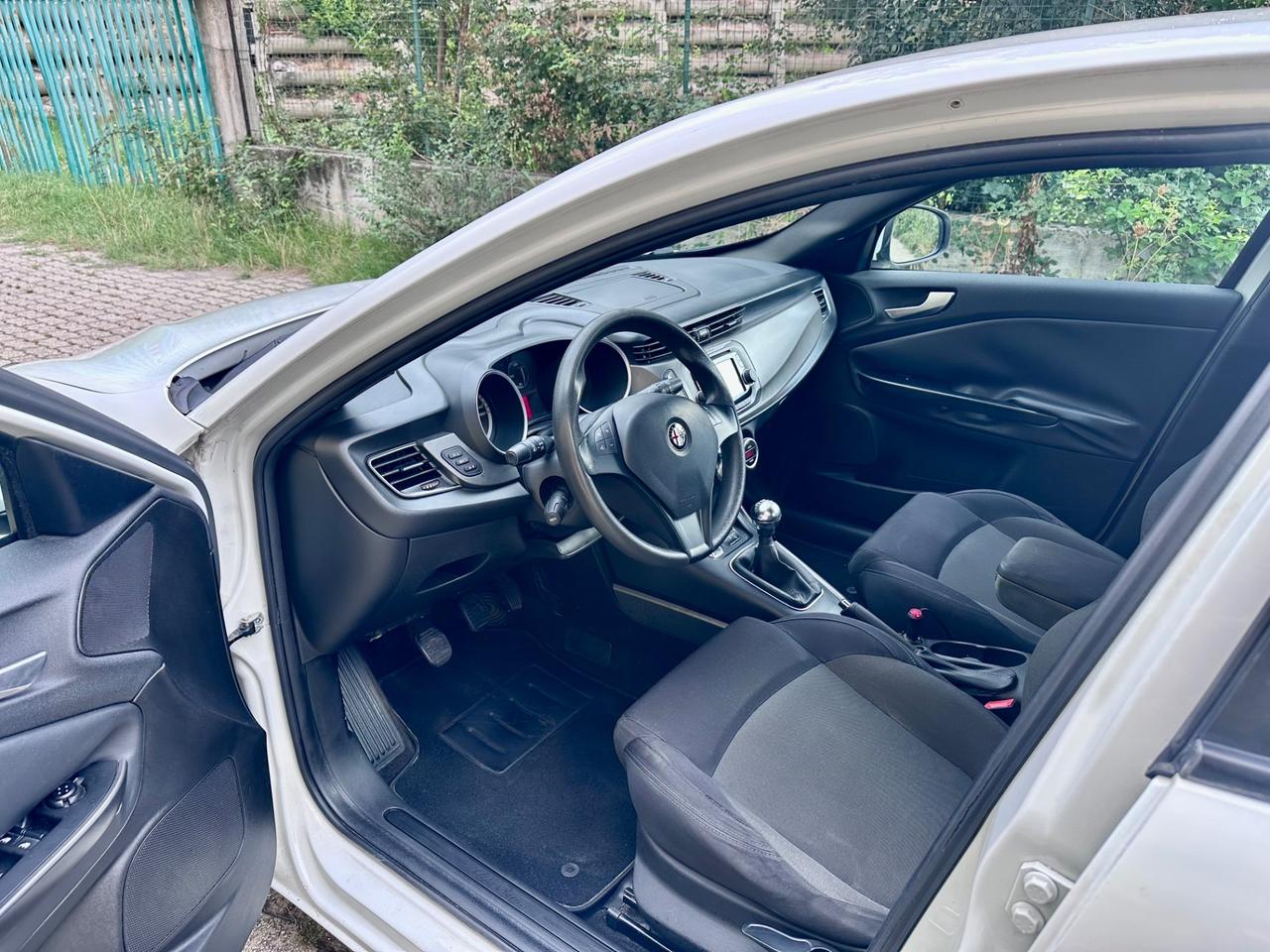 Alfa Romeo Giulietta 1.6 JTDm-2 105 CV