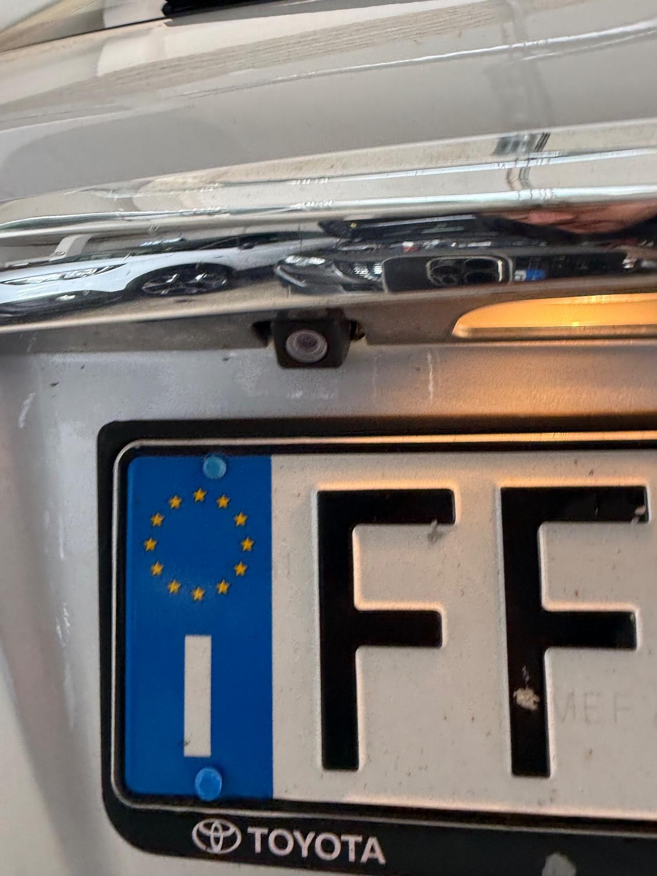 Toyota Yaris 2016 1.0 5 porte