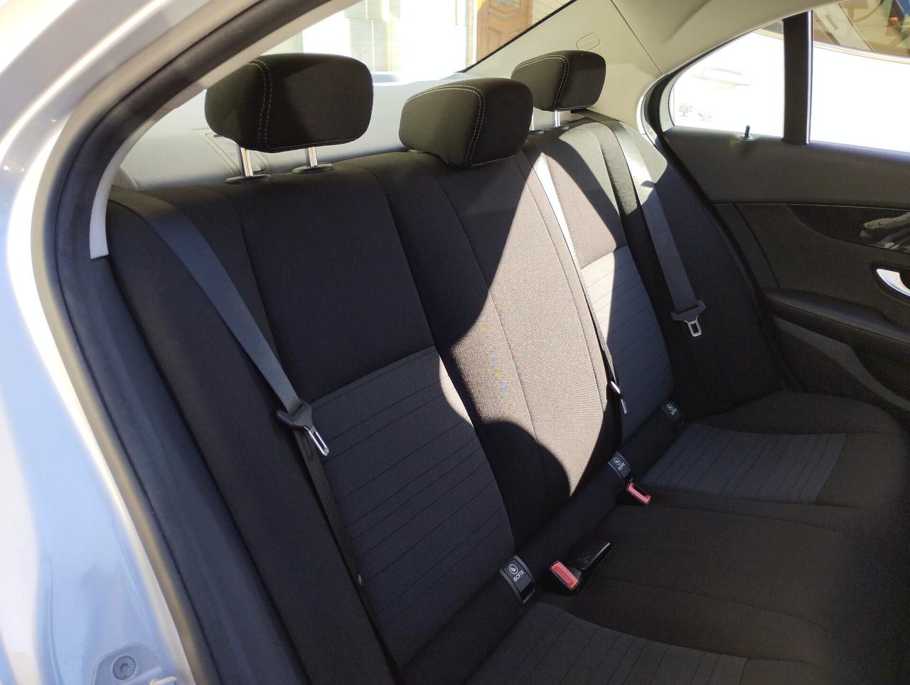 Mercedes-benz C 220 C 220 d Auto Business
