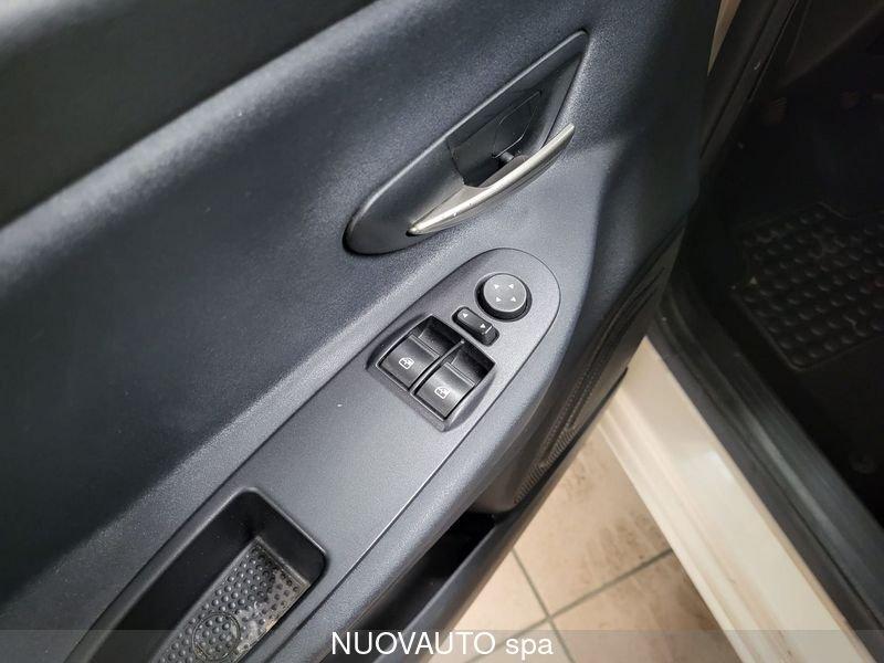 Lancia Ypsilon Ypsilon 1.2 69 CV 5 porte Silver