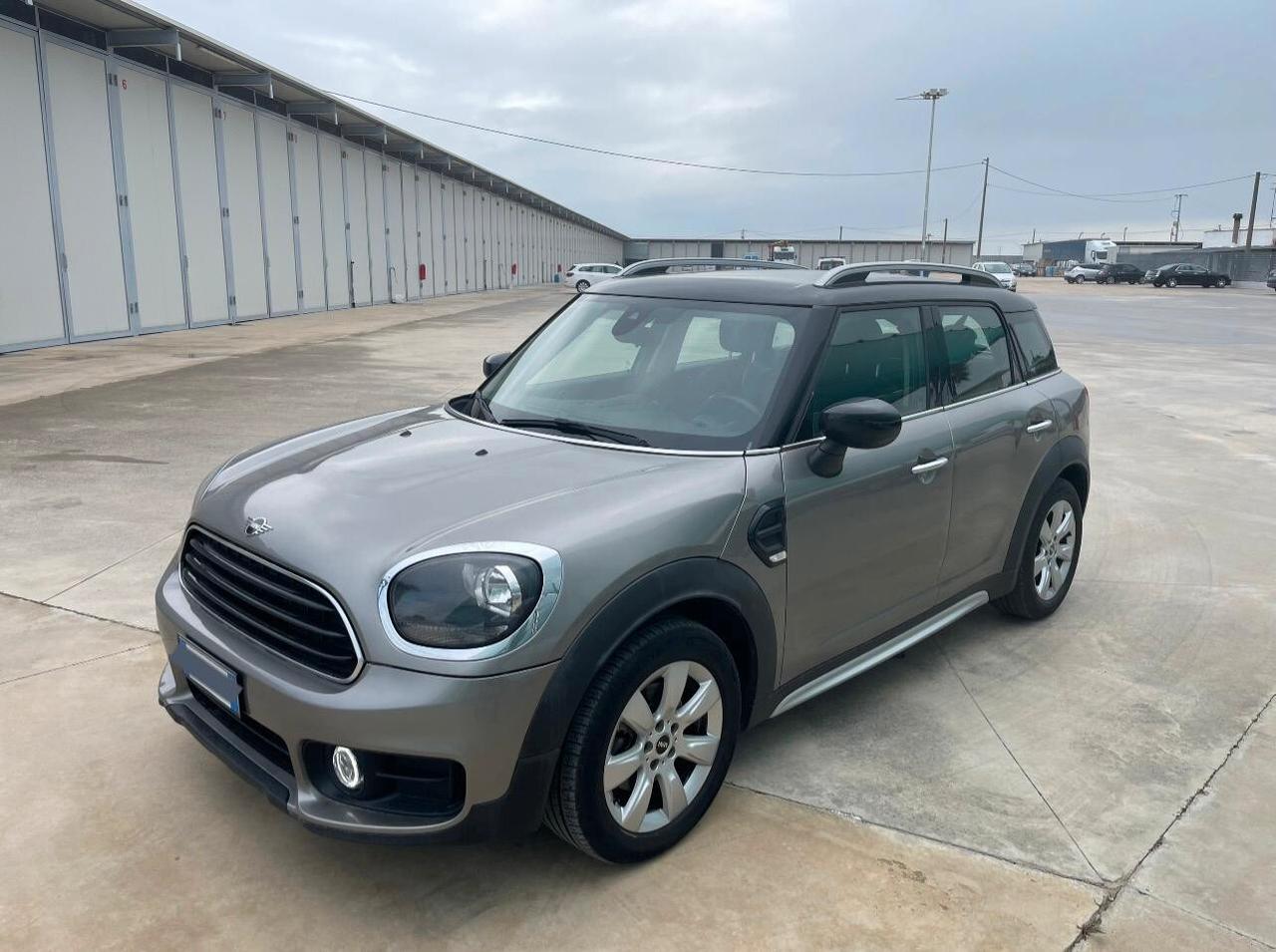 Mini Cooper D Countryman 2.0 Business Automatica