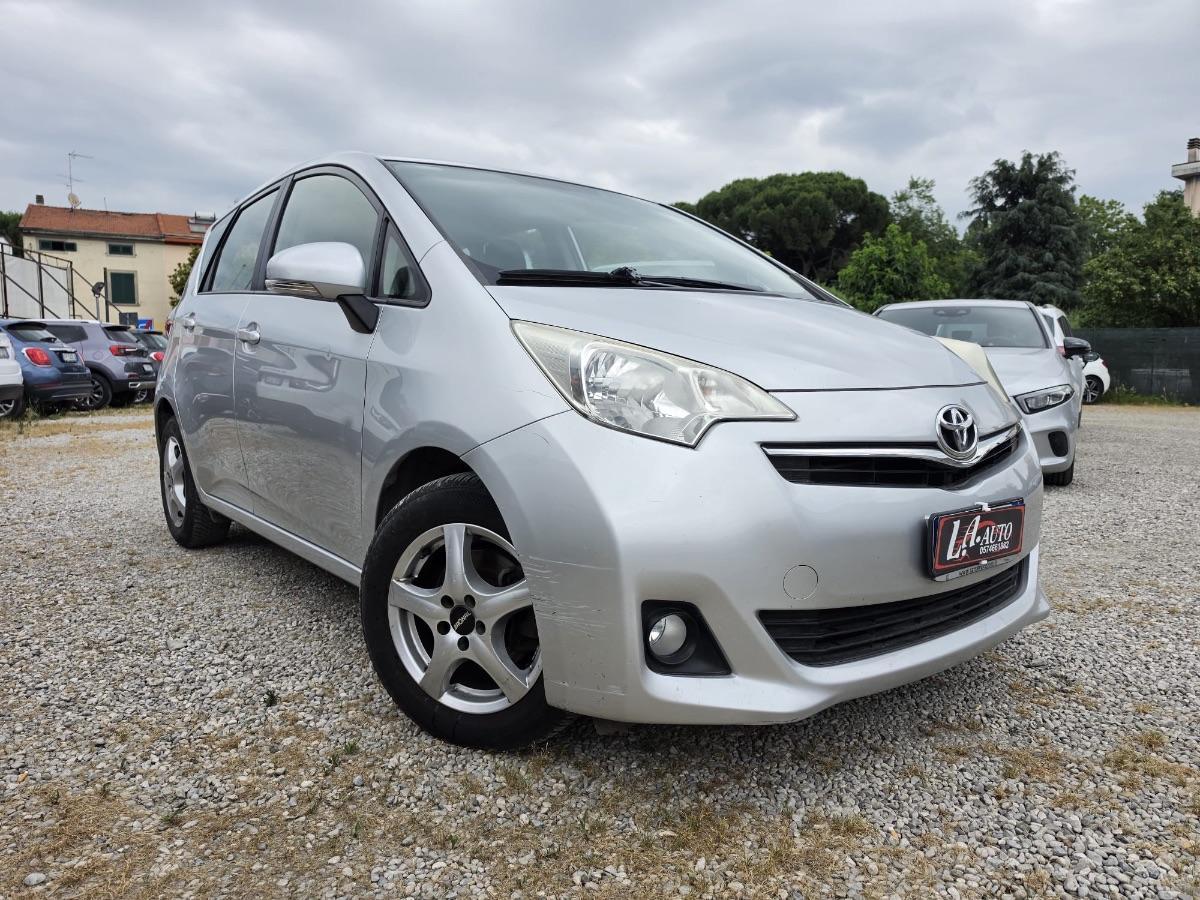 TOYOTA - Verso-S 1.4d Active mt