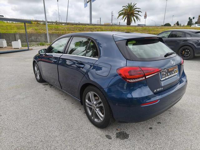 MERCEDES-BENZ A 180 d Automatic Sport