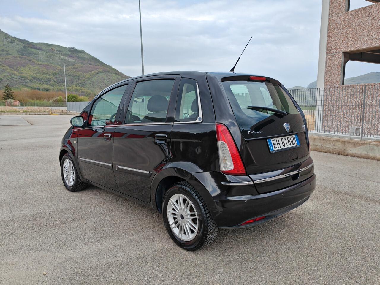 Lancia MUSA 1.3 Mjt 95 CV Platinum