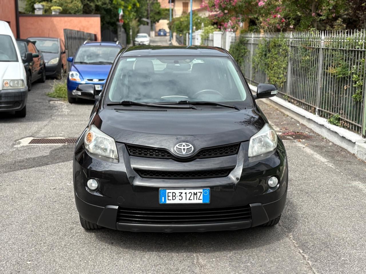 Toyota Urban Cruiser 1.4 D-4D AWD Luxury 4x4