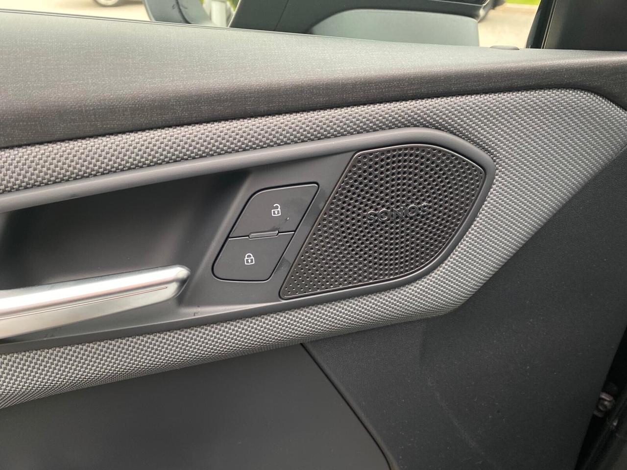 Audi Q3 SPB TDI S tronic line edition 110 kW