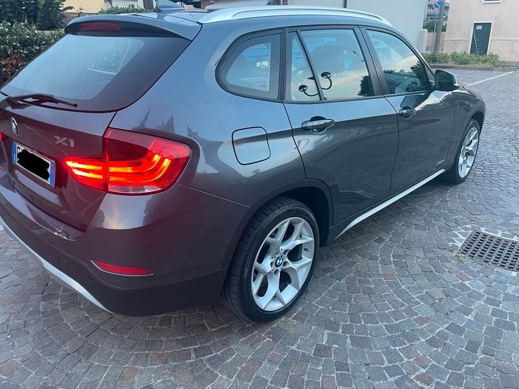 Bmw X1 xDrive18d 2.0 X Line 143cv Euro 6
