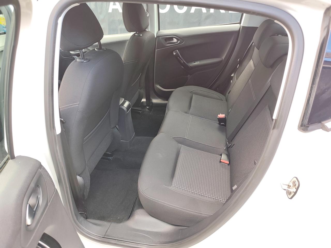 Peugeot 208 1.6 BlueHDi Allure km 128000