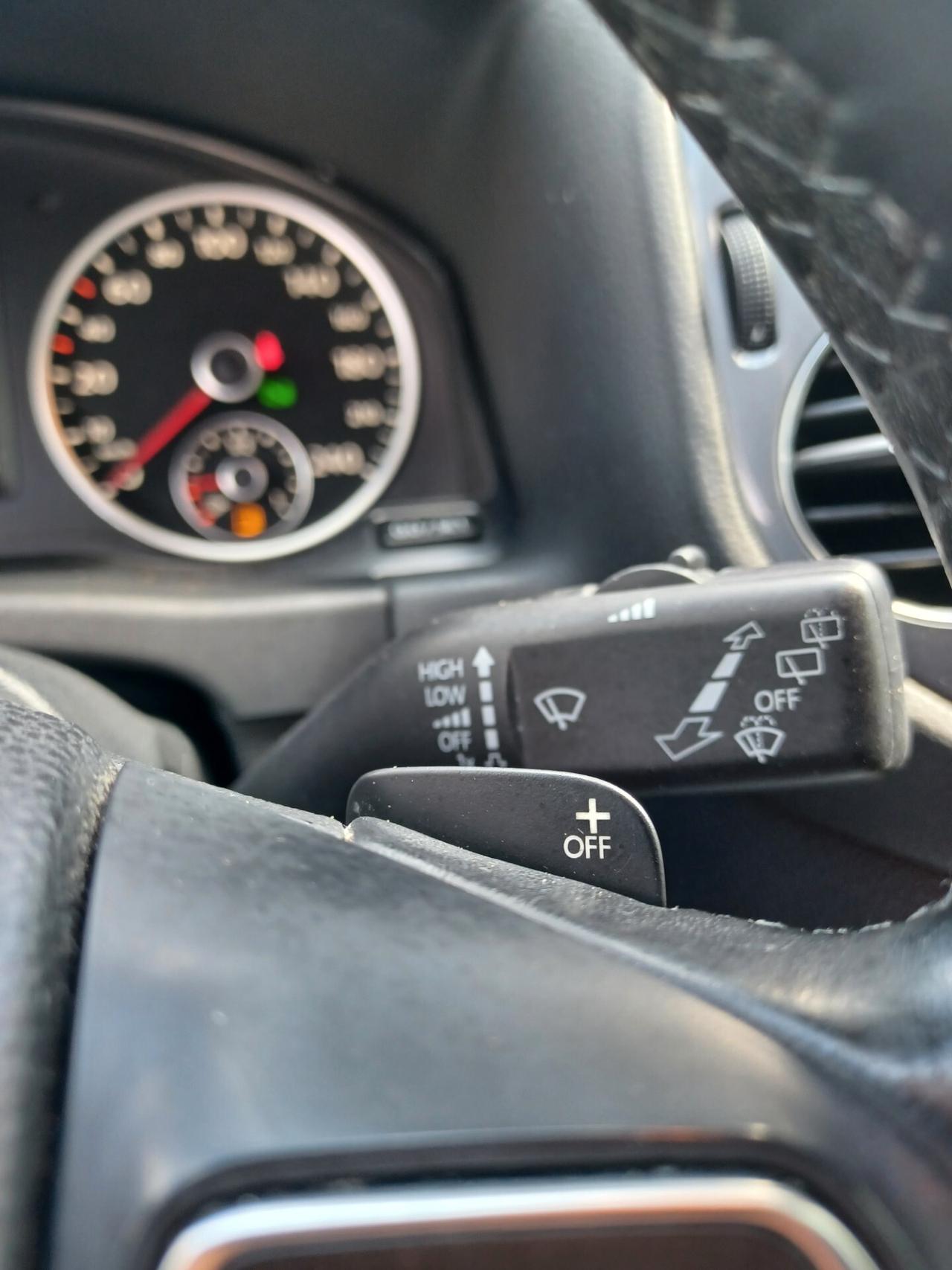 Volkswagen Tiguan 2.0 TDI 140 CV DSG UNICO PROPRIETARIO