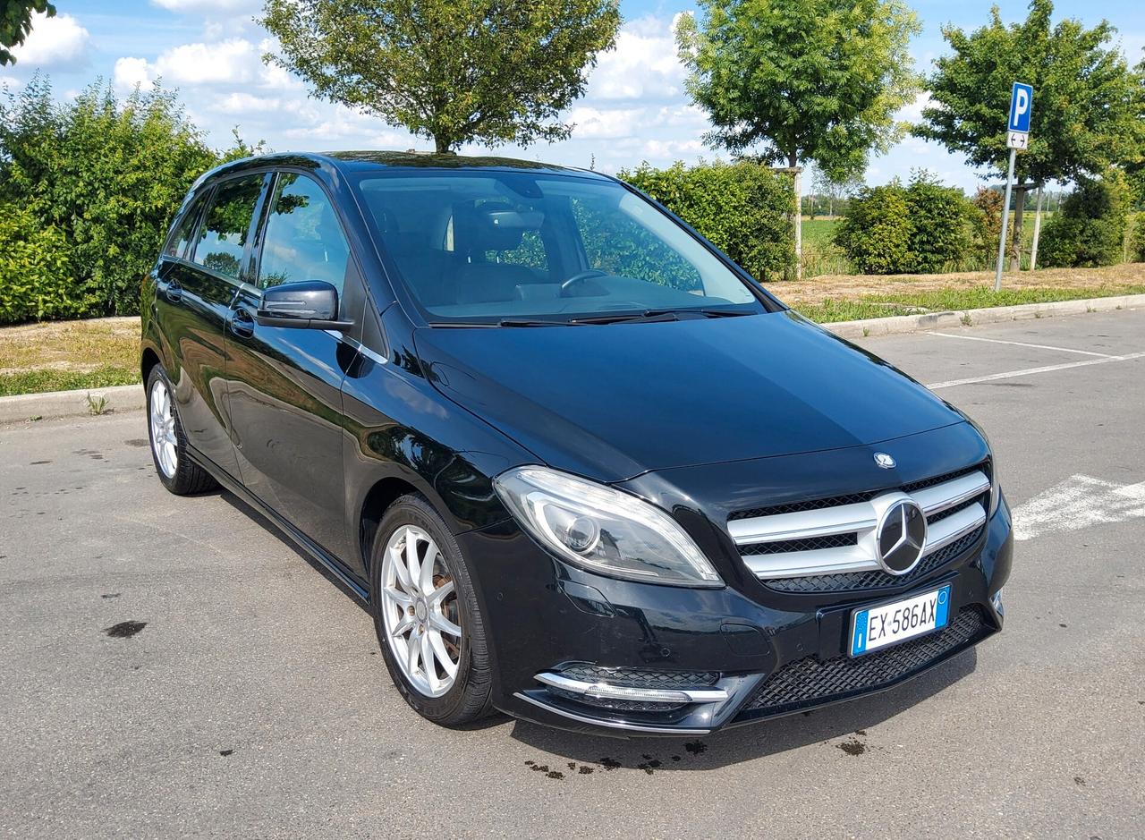 Mercedes-benz B 200 CDI Automatic Premium