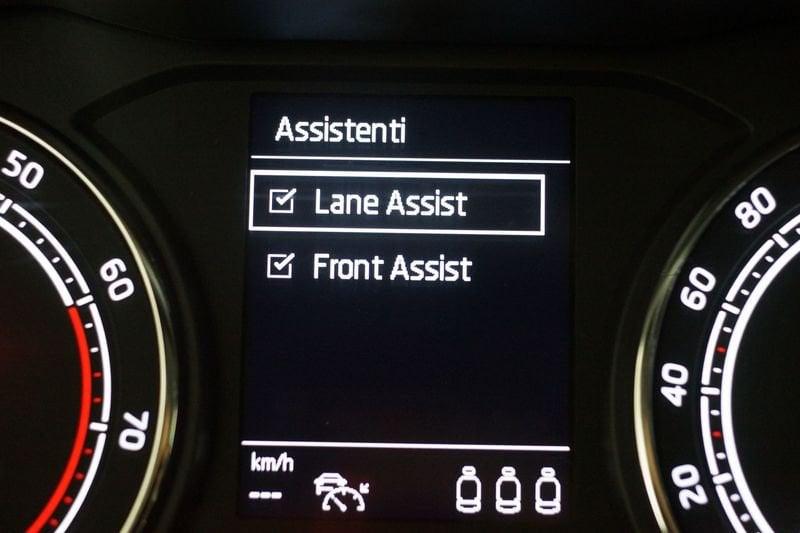 Skoda Kamiq 1.0 TSI 110 CV DSG ScoutLine