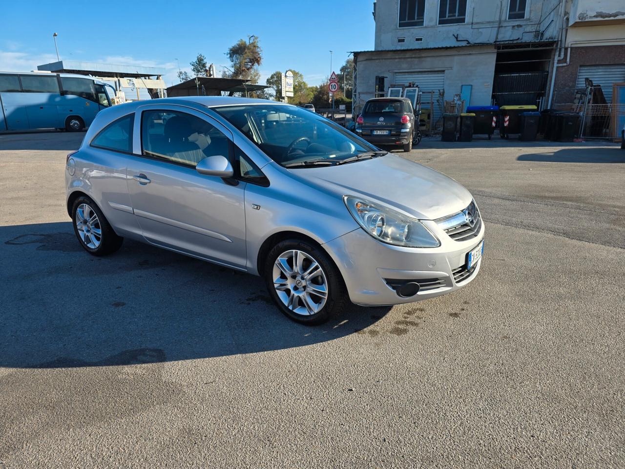 Opel Corsa 1.2 3 porte Club