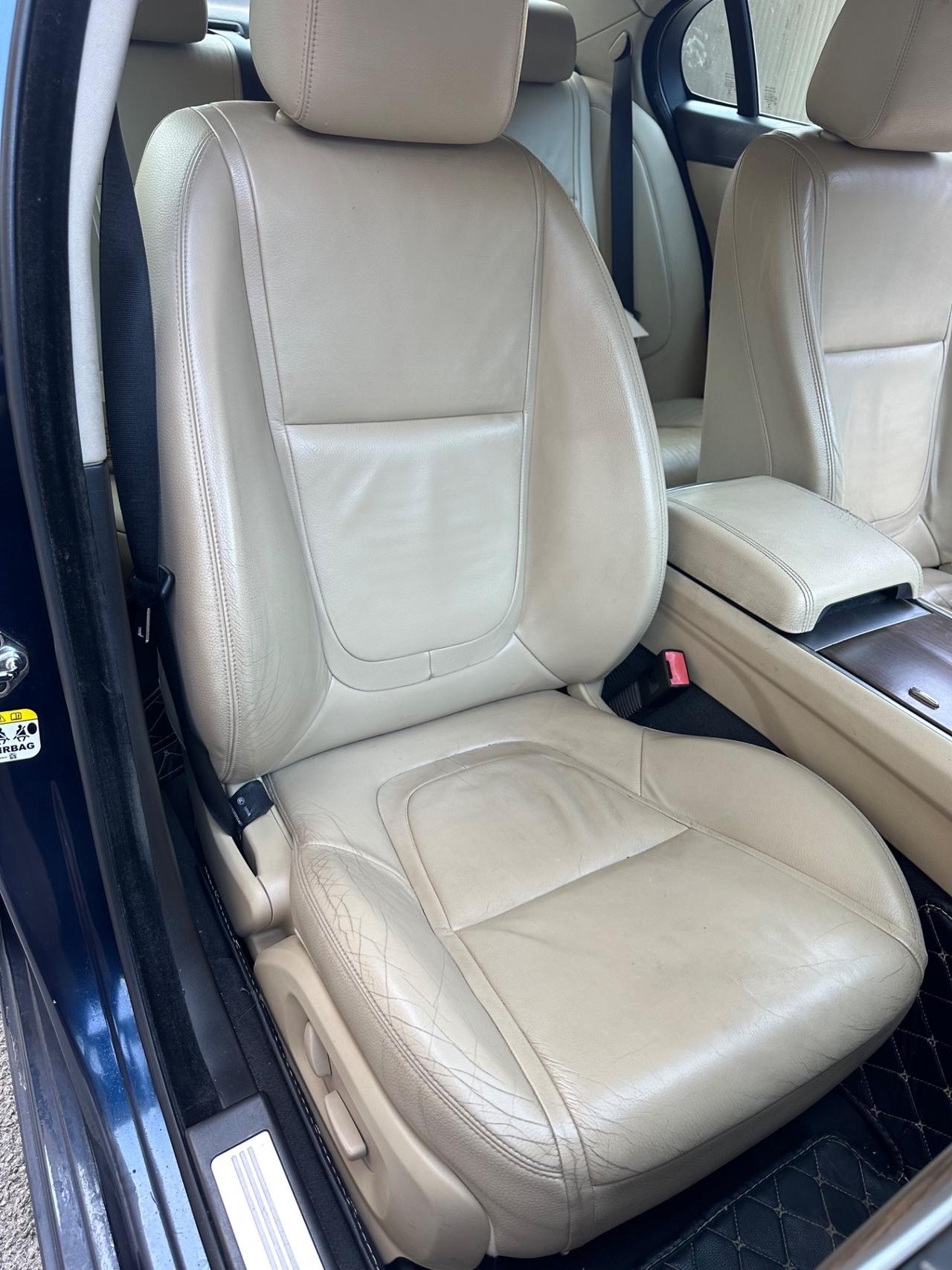 Jaguar XF 2.2 D 163cv Limited Edition