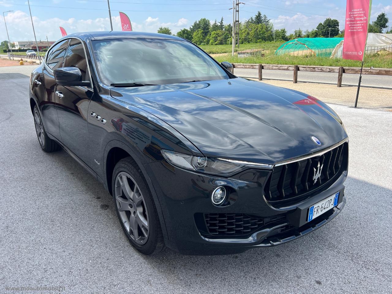 MASERATI Levante V6 Diesel AWD Gransport CAMERA CERCHI 20