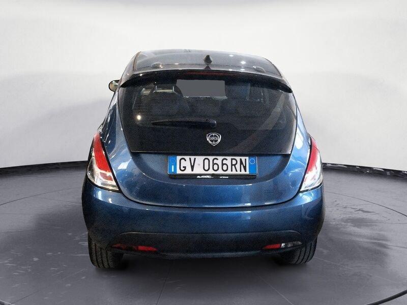 Lancia Ypsilon 3ª serie 1.0 FireFly 5 porte S&S Hybrid Oro