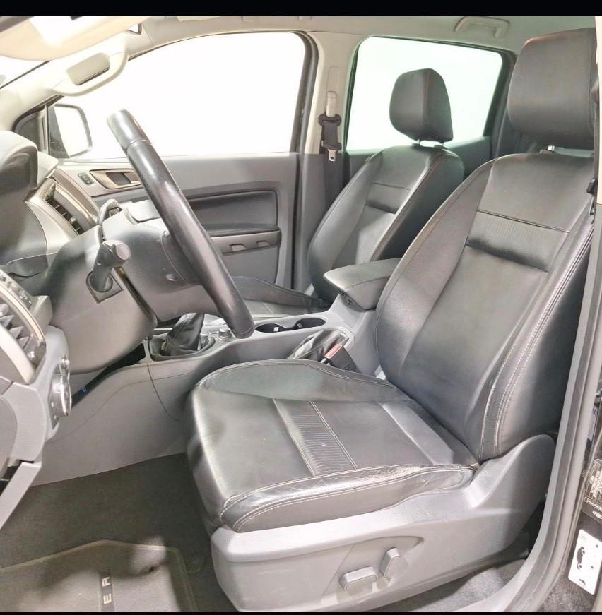 Ford Ranger 3.2 TDCi DC Limited 5 posti * Cambio 6M