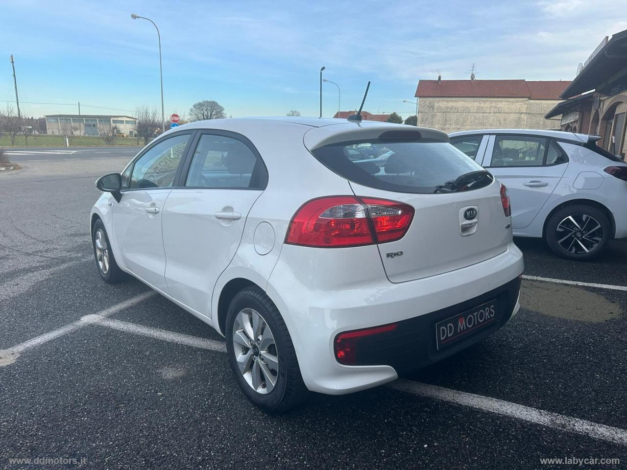 KIA Rio 1.1 CRDi 5p. Cool *NEOPATENTATI*
