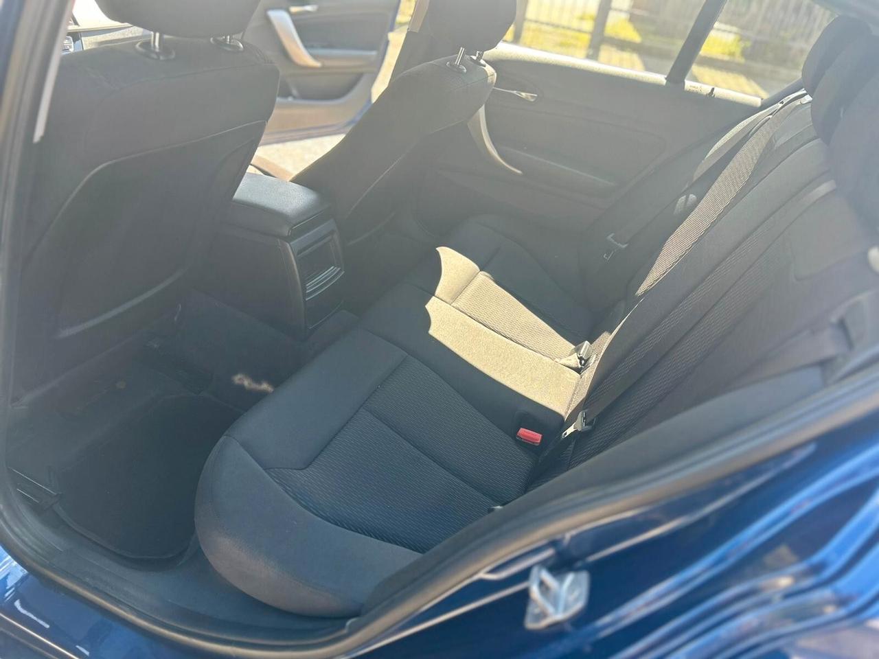 Bmw 116 116d 5p. Business