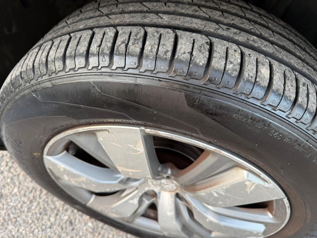 Peugeot 2008 1.2 VTI Benzina 82cv Allure