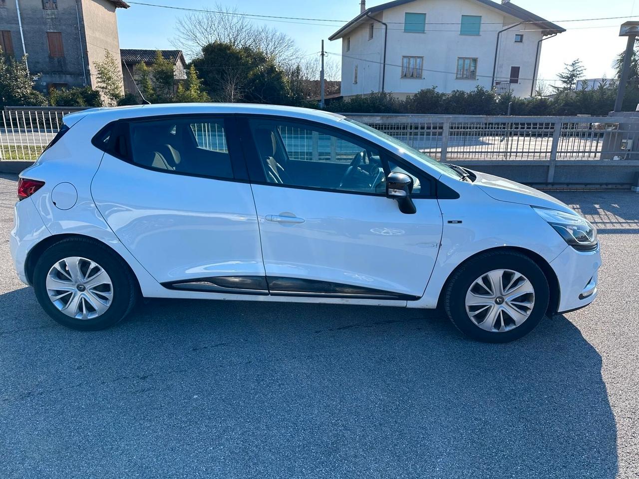 Renault Clio VAN dCi 8V 75 CV 5 porte Moschino Zen