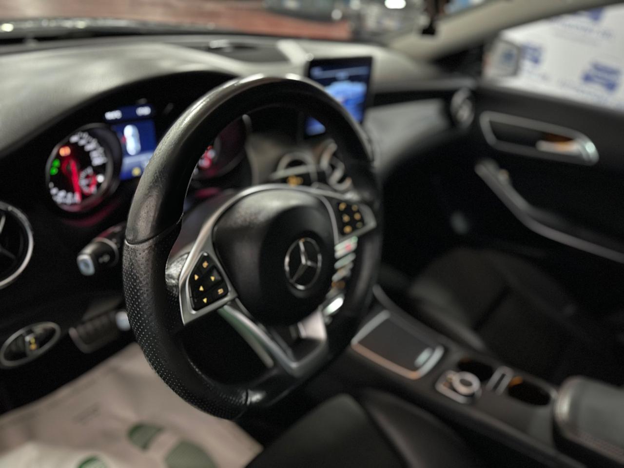 MercedesCLA 200 d 4Matic Automatic Premium/2018