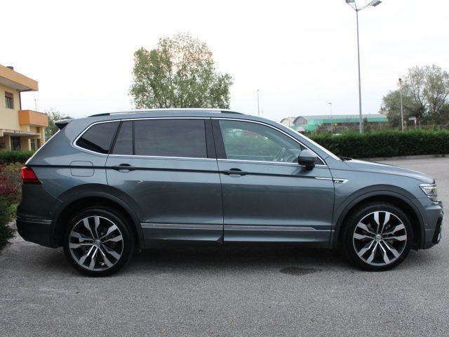 VOLKSWAGEN Tiguan Allspace 2.0 TDI SCR DSG 4MOTION R-LINE BMT *UNIPROP*