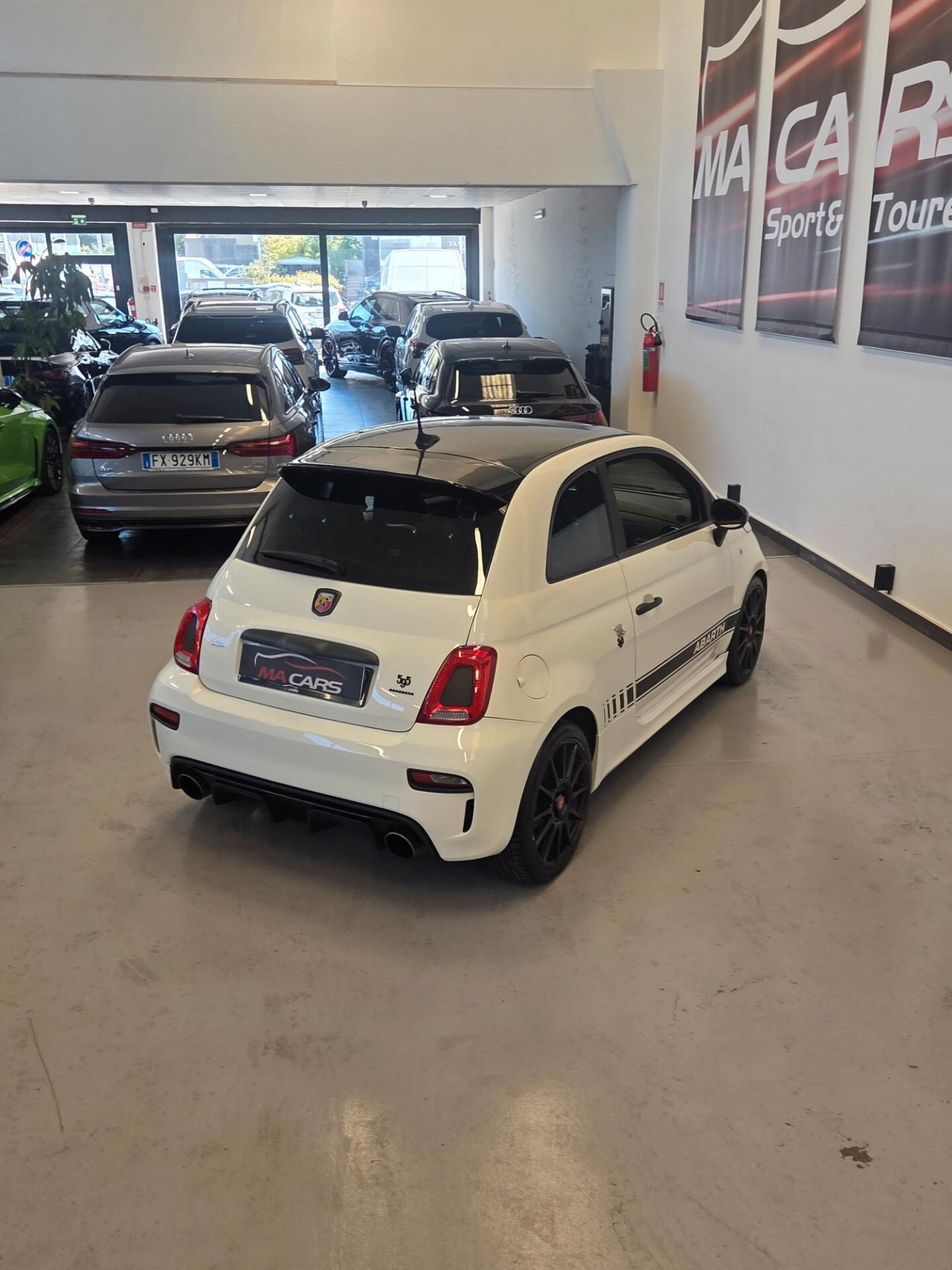 Abarth 595 1.4 Turbo T-Jet 180 CV Esseesse