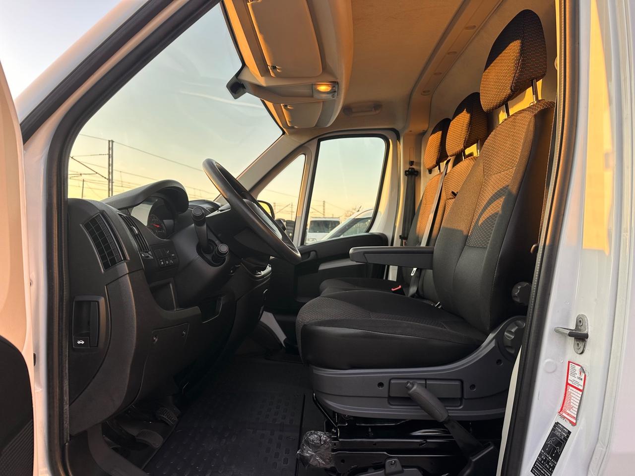 CITROEN JUMPER 30 l1h1 2.2 120 cv busines