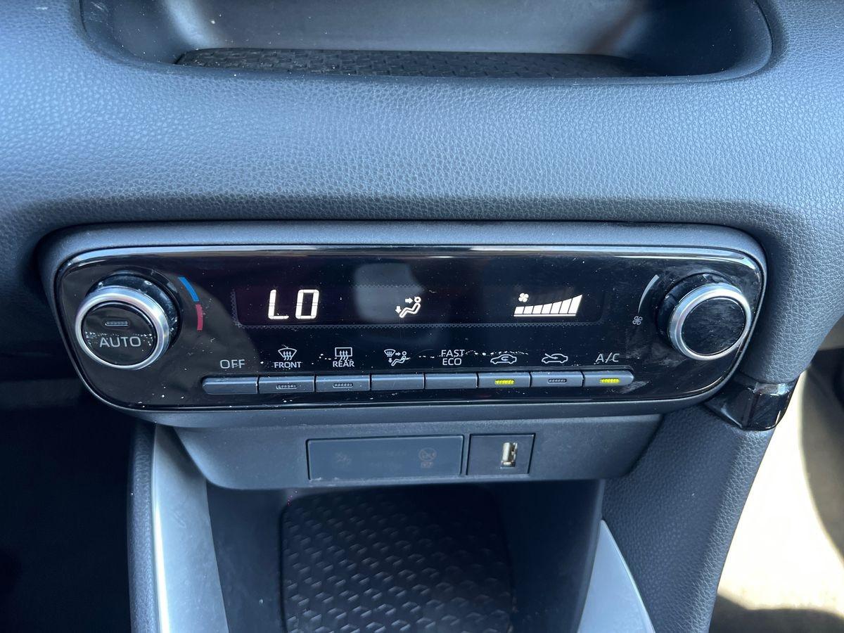TOYOTA Yaris 4ª serie - Yaris 1.5 Hybrid 5 porte Trend