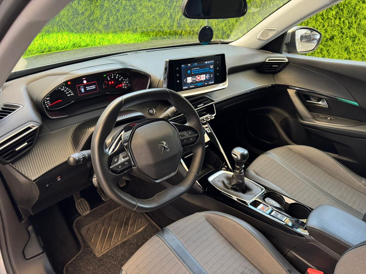 Peugeot 2008 BlueHDi 110 S&S Allure Pack