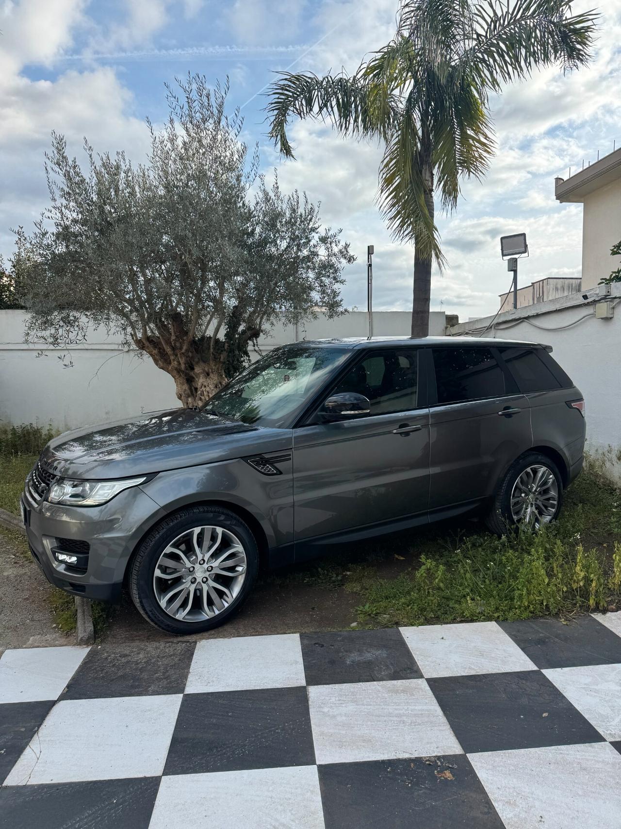 Land Rover Range Sport 3.0 TDV6 HSE Dynamic